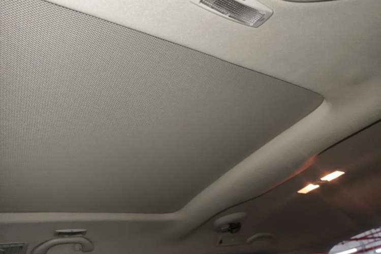 Used Volkswagen Sharan 2013 1.8TSI Comfort Model Euro IV Headliner