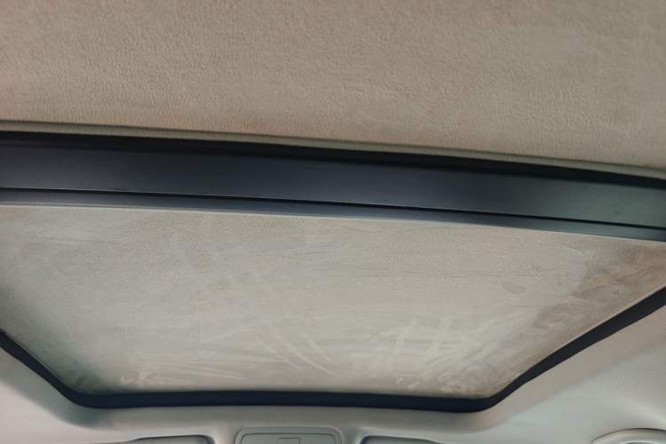 Used Volkswagen Sharan 2013 1.8TSI Standard Model Headliner