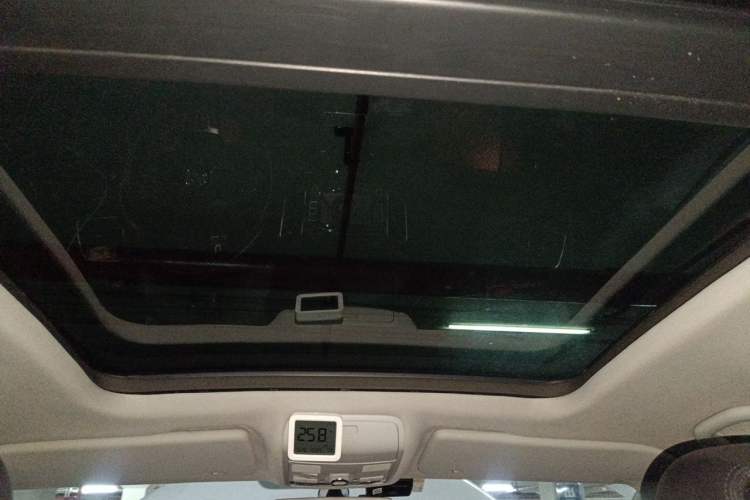 Used Volkswagen Sharan 2013 2.0 TSI Comfort Model Headliner