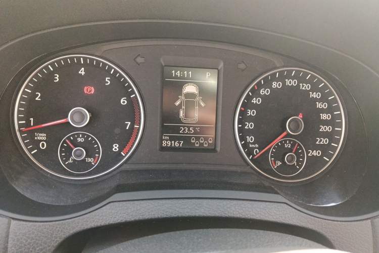 Used Volkswagen Sharan 2013 1.8TSI Comfort Model Euro IV Instrument Cluster