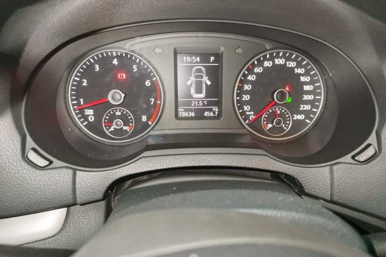 Used Volkswagen Sharan 2013 1.8TSI Comfort Model Euro IV Instrument Cluster