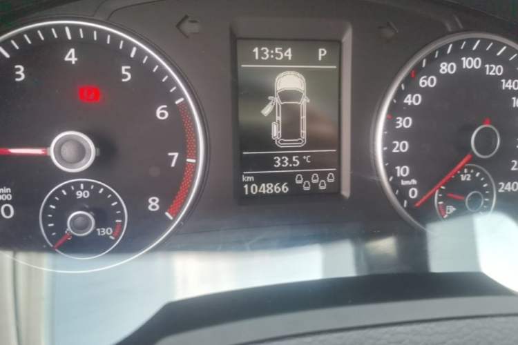 Used Volkswagen Sharan 2013 1.8TSI Standard Model Euro IV Instrument Cluster
