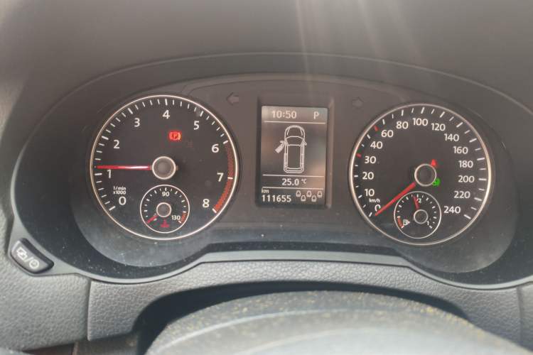 Used Volkswagen Sharan 2013 2.0 TSI Comfort Model Instrument Cluster