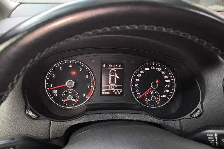 Used Volkswagen Sharan 2013 1.8TSI Standard Model Euro IV Instrument Cluster