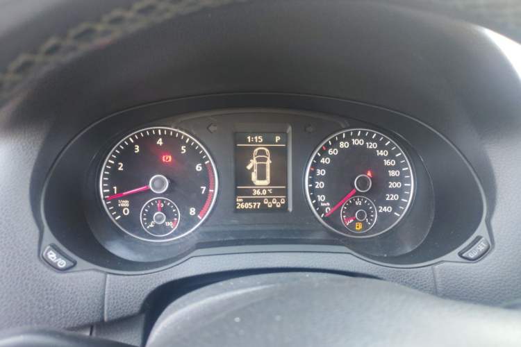 Used Volkswagen Sharan 2013 2.0 TSI Standard Model Instrument Cluster