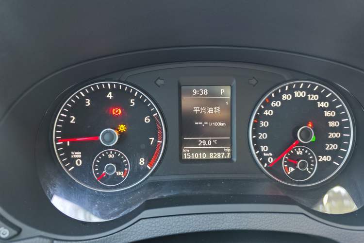 Used Volkswagen Sharan 2013 1.8TSI Standard Model Instrument Cluster