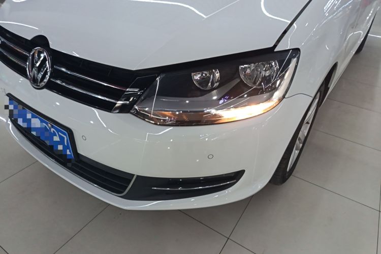 Used Volkswagen Sharan 2013 1.8TSI Comfort Model Left Front Headlight