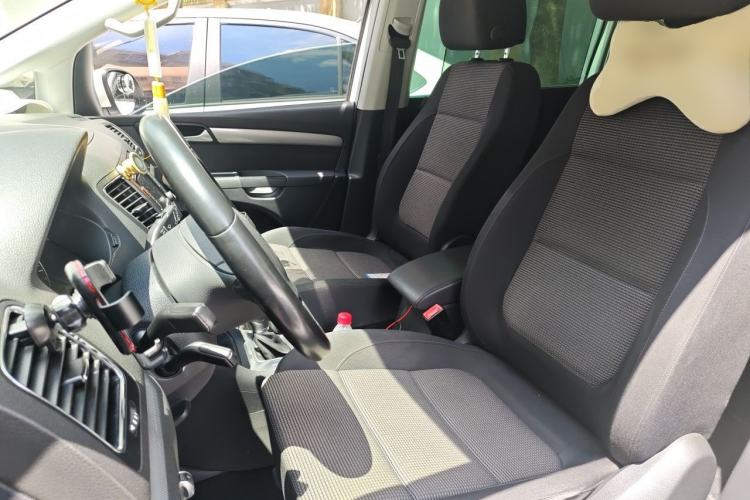 Used Volkswagen Sharan 2013 1.8TSI Standard Model Euro IV Left Front Seat