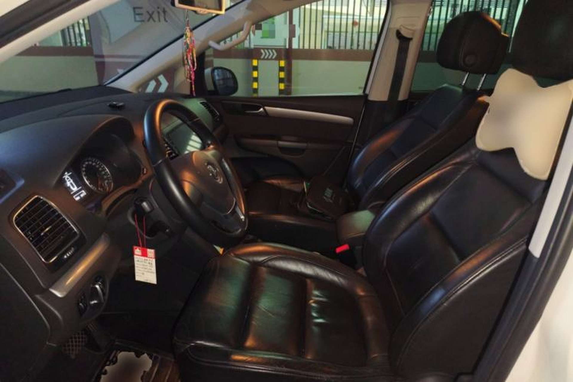 Used Volkswagen Sharan 2013 1.8TSI Standard Model Left Front Seat
