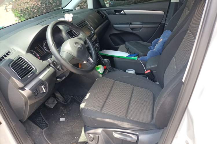 Used Volkswagen Sharan 2013 2.0 TSI Standard Model Left Front Seat