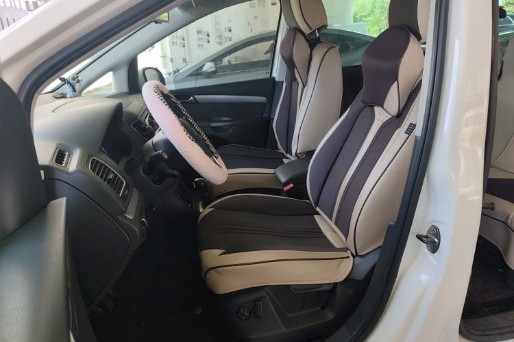 Used Volkswagen Sharan 2013 2.0 TSI Standard Model Left Front Seat
