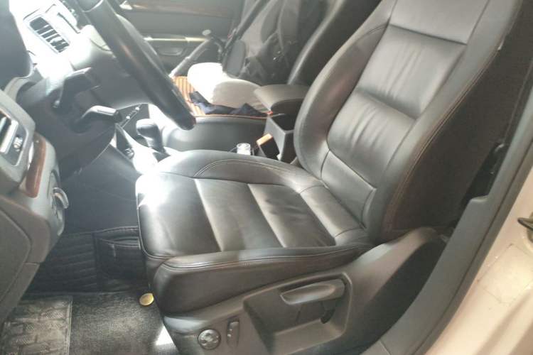Used Volkswagen Sharan 2013 1.8TSI Comfort Model Euro IV Left Front Seat