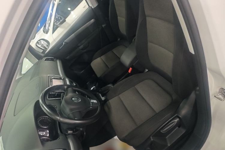 Used Volkswagen Sharan 2013 2.0 TSI Standard Model Left Front Seat
