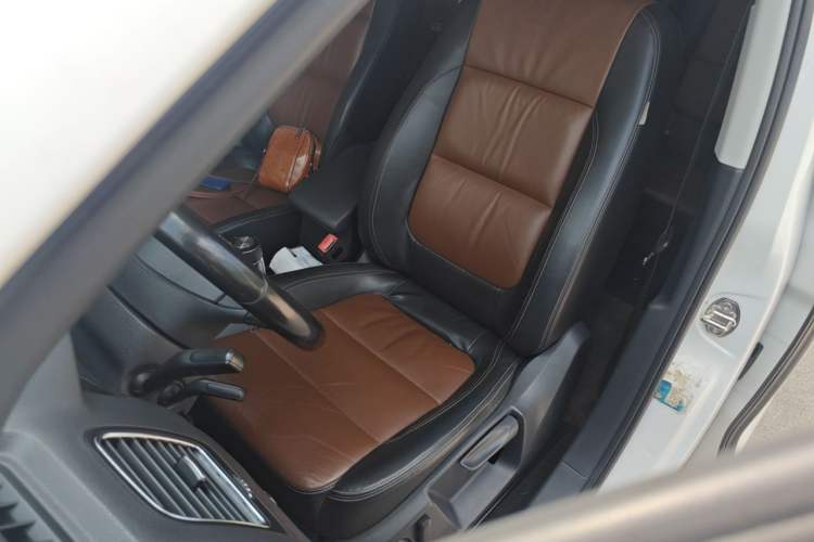 Used Volkswagen Sharan 2013 1.8TSI Comfort Model Euro IV Left Front Seat