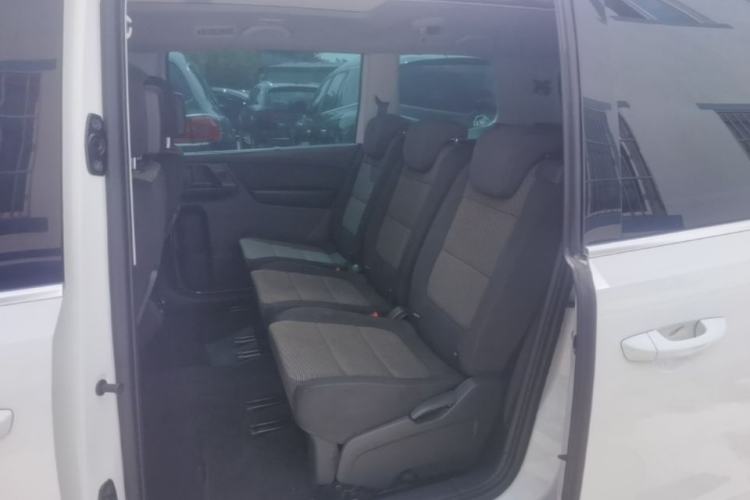 Used Volkswagen Sharan 2013 1.8TSI Standard Model Euro IV Left Rear Seat