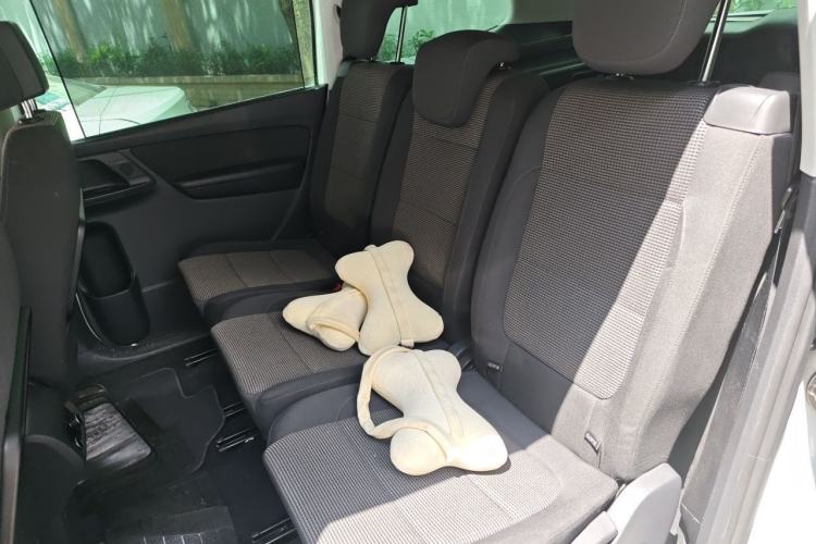Used Volkswagen Sharan 2013 1.8TSI Standard Model Euro IV Left Rear Seat