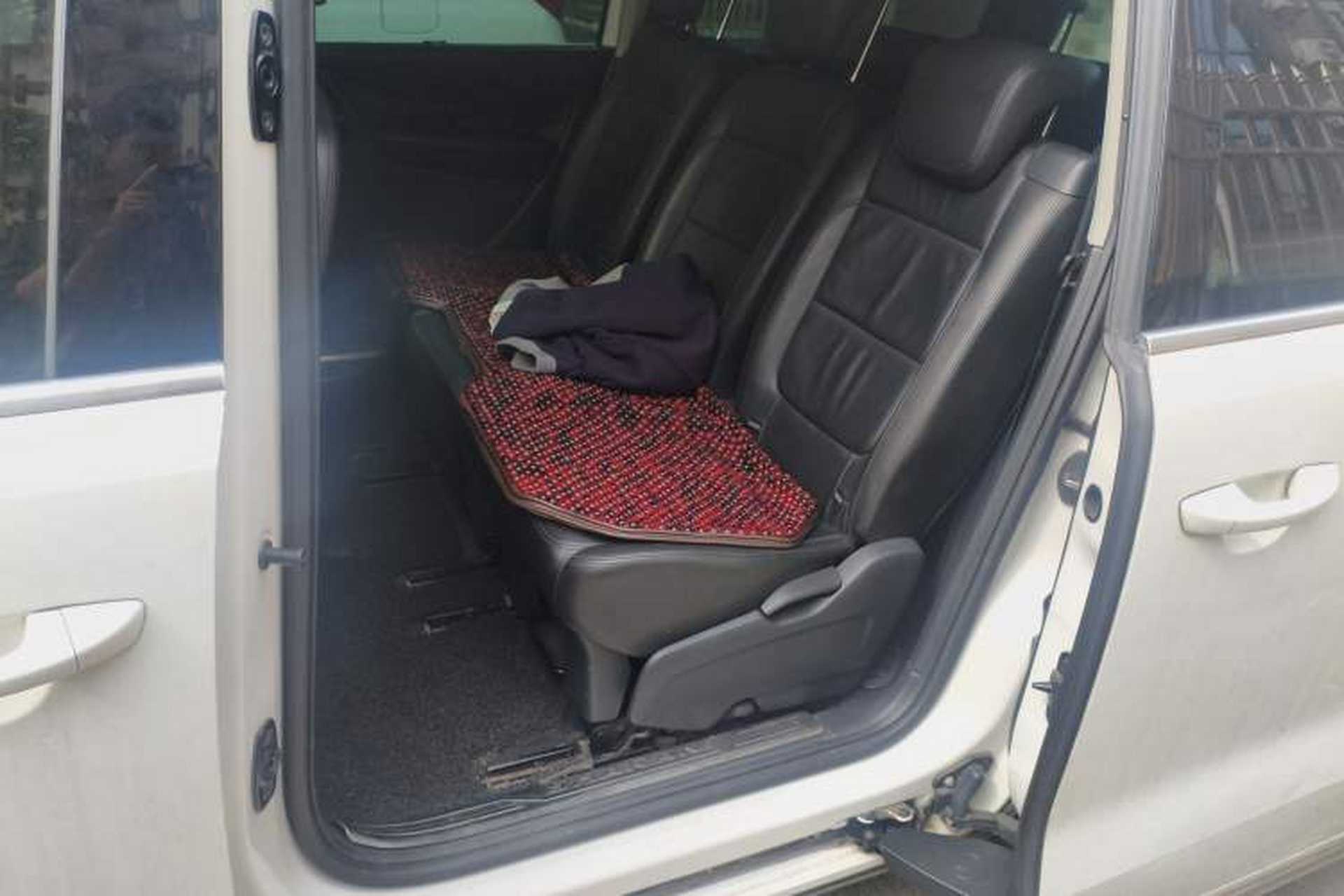 Used Volkswagen Sharan 2013 2.0 TSI Comfort Model Left Rear Seat
