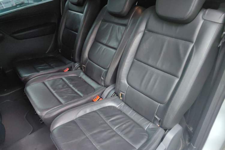 Used Volkswagen Sharan 2013 1.8TSI Comfort Model Left Rear Seat