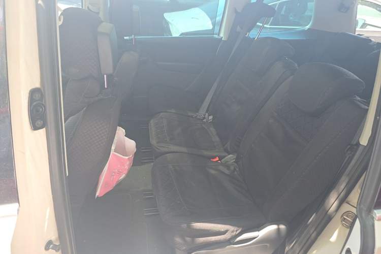Used Volkswagen Sharan 2013 1.8TSI Comfort Model Left Rear Seat