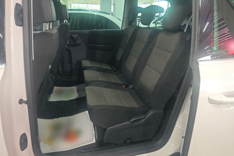 Used Volkswagen Sharan 2013 2.0 TSI Standard Model Left Rear Seat