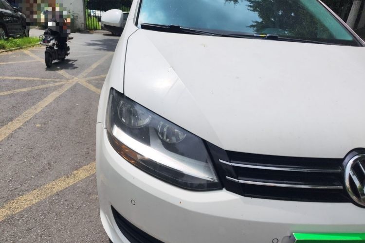 Used Volkswagen Sharan 2013 1.8TSI Standard Model Right Front Headlight