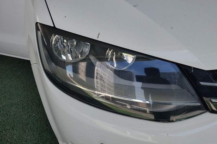 Used Volkswagen Sharan 2013 2.0 TSI Standard Model Right Front Headlight