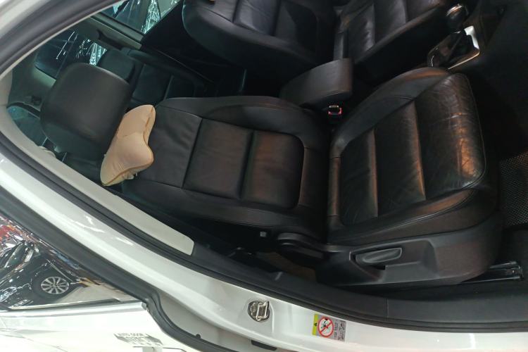 Used Volkswagen Sharan 2013 1.8TSI Comfort Model Right Front Seat