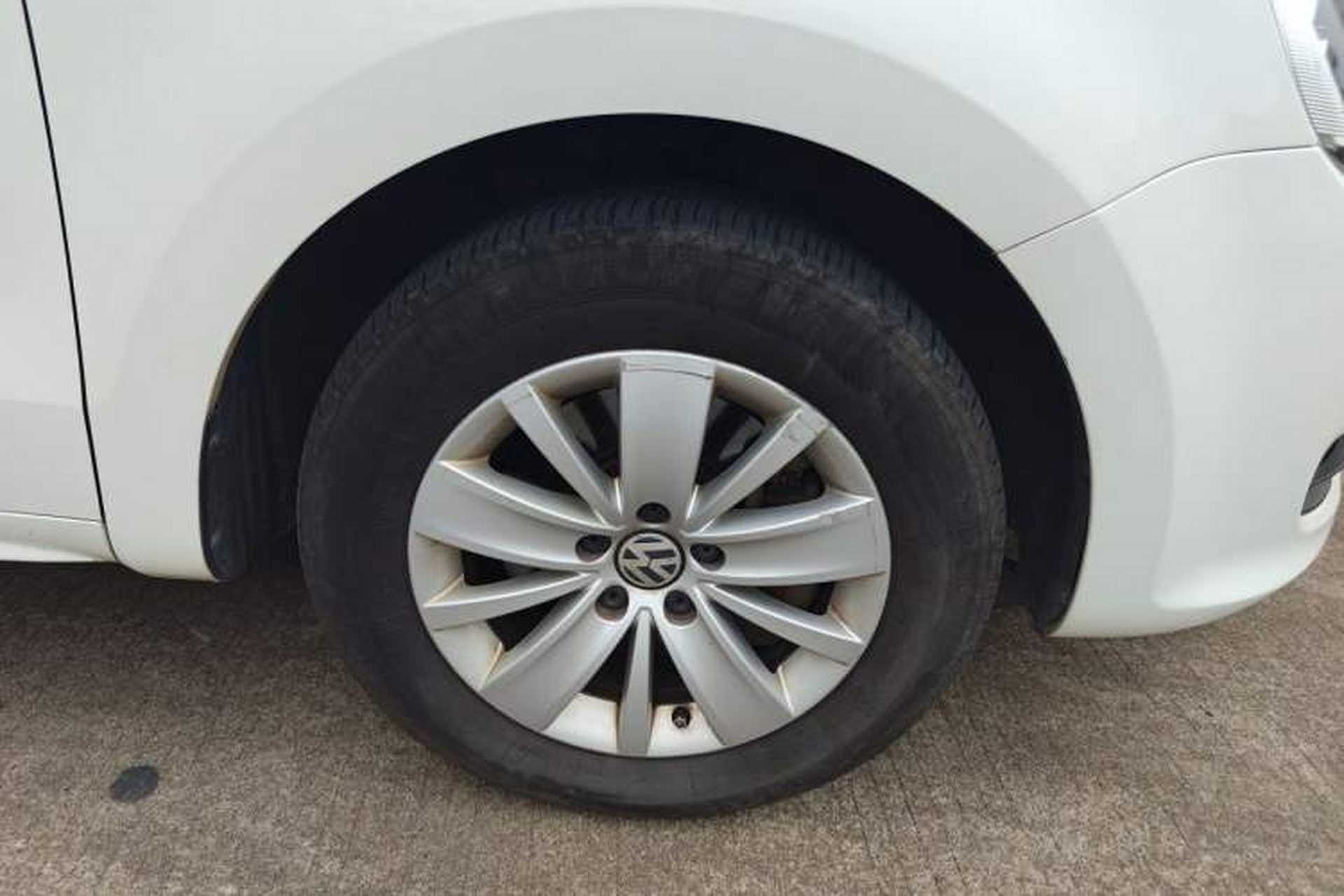 Used Volkswagen Sharan 2013 1.8TSI Standard Model Right Front Wheel Hub