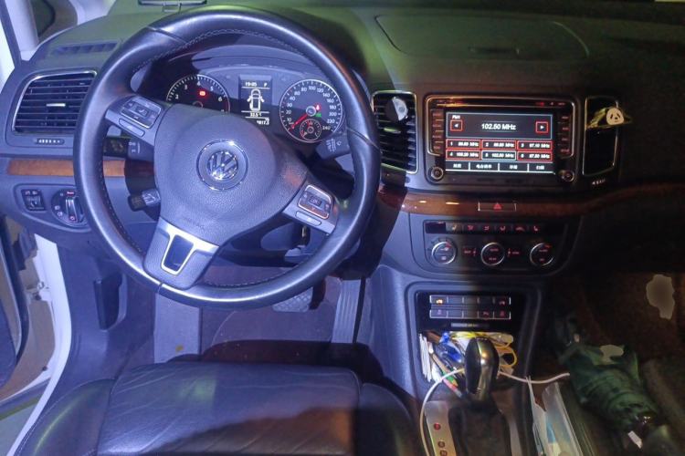 Used Volkswagen Sharan 2013 1.8TSI Comfort Model Euro IV Steering Wheel
