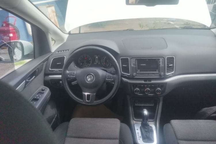 Used Volkswagen Sharan 2013 1.8TSI Standard Model Euro IV Steering Wheel