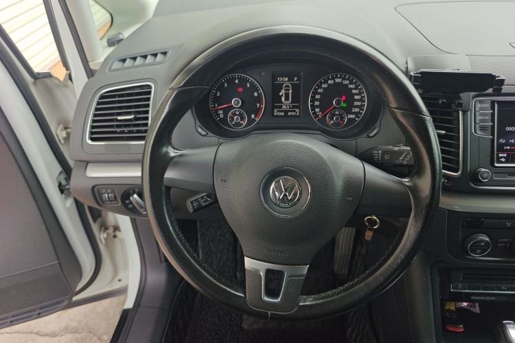 Used Volkswagen Sharan 2013 1.8TSI Standard Model Steering Wheel