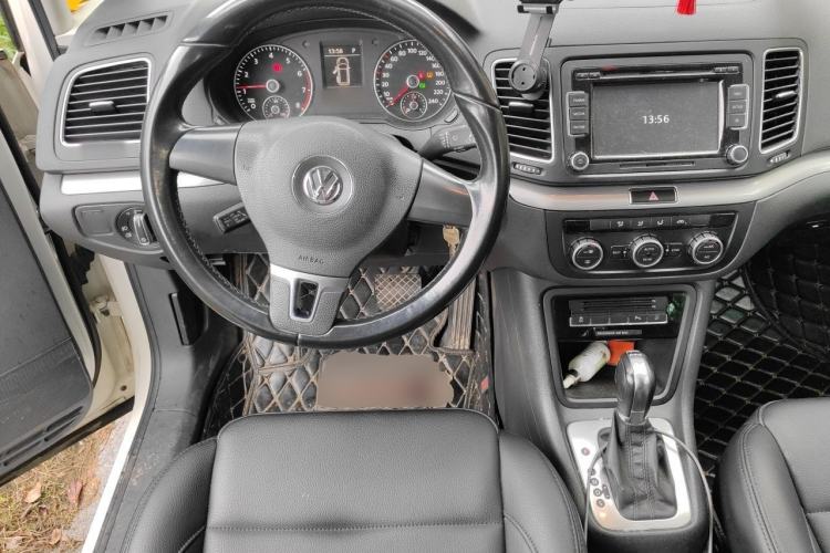 Used Volkswagen Sharan 2013 2.0 TSI Standard Model Steering Wheel