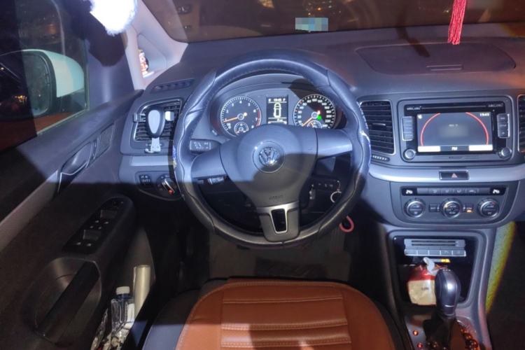 Used Volkswagen Sharan 2013 2.0 TSI Standard Model Steering Wheel