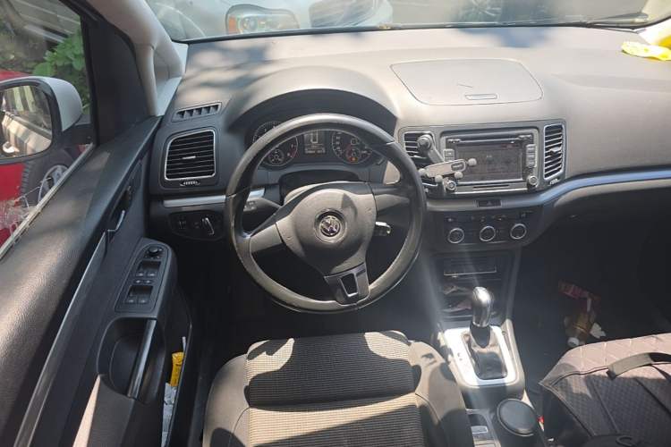 Used Volkswagen Sharan 2013 1.8TSI Comfort Model Steering Wheel