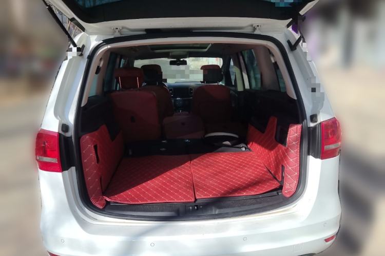 Used Volkswagen Sharan 2013 1.8TSI Standard Model Euro IV Trunk