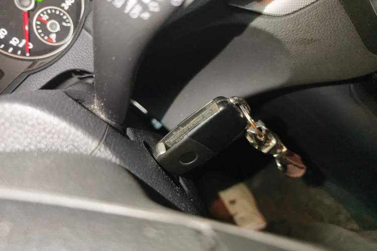 Used Volkswagen Sharan 2013 1.8TSI Comfort Model Euro IV Vehicle Key