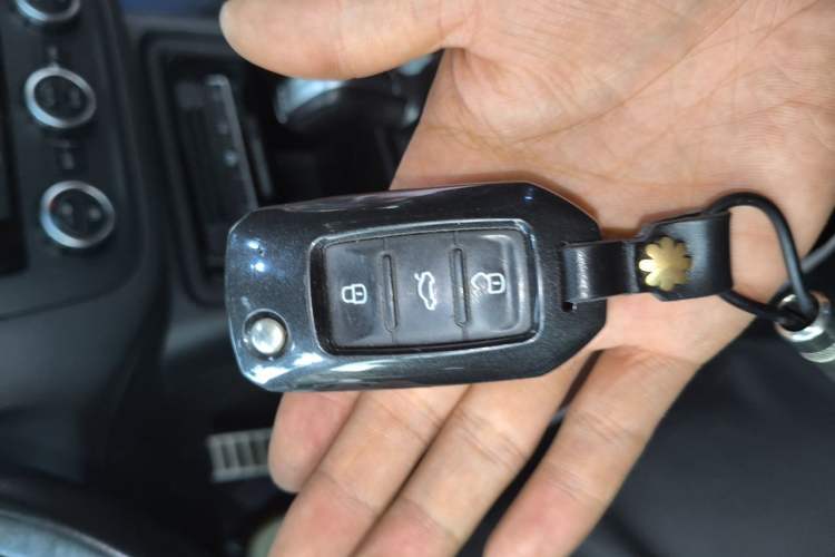 Used Volkswagen Sharan 2013 1.8TSI Standard Model Euro IV Vehicle Key
