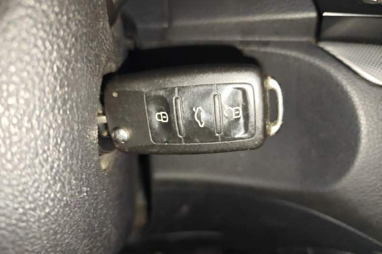 Used Volkswagen Sharan 2013 1.8TSI Standard Model Euro IV Vehicle Key