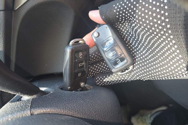 Used Volkswagen Sharan 2013 1.8TSI Comfort Model Vehicle Key