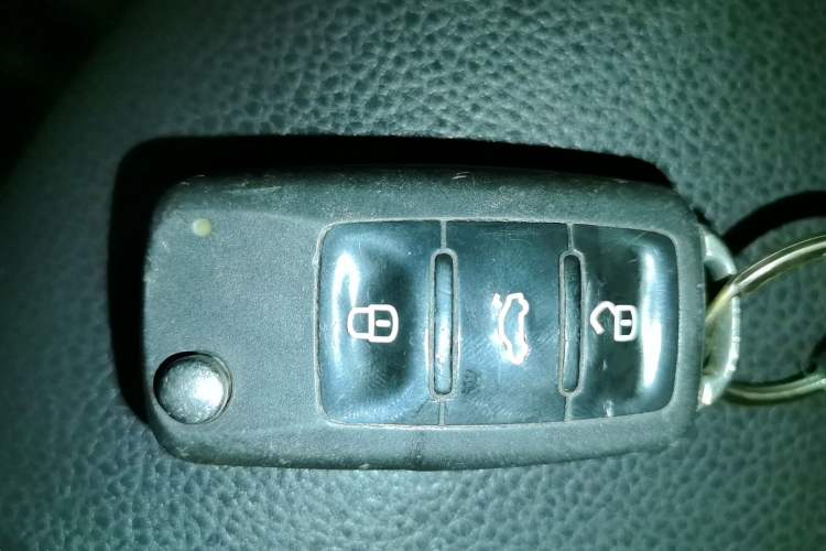 Used Volkswagen Sharan 2013 2.0 TSI Comfort Model Vehicle Key