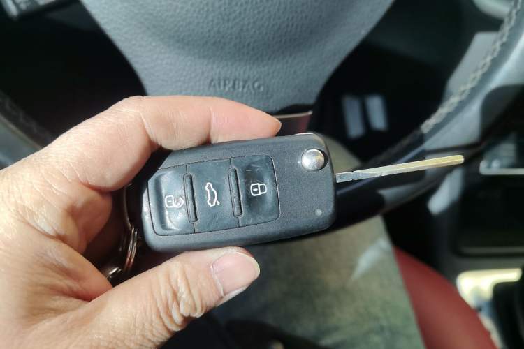 Used Volkswagen Sharan 2013 1.8TSI Standard Model Euro IV Vehicle Key