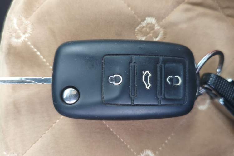 Used Volkswagen Sharan 2013 2.0 TSI Standard Model Vehicle Key