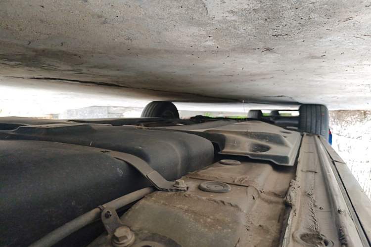 Used Volkswagen Sharan 2013 1.8TSI Standard Model Chassis Rear Left