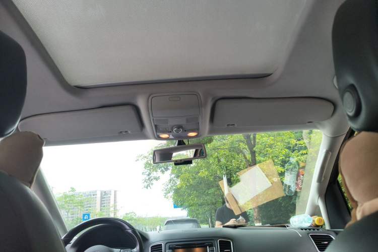 Used Volkswagen Sharan 2013 1.8TSI Standard Model Headliner