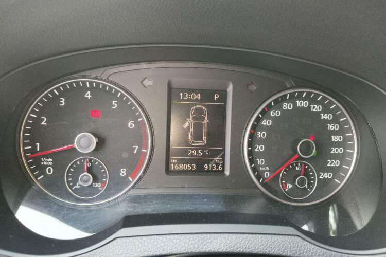 Used Volkswagen Sharan 2013 1.8TSI Standard Model Instrument Cluster