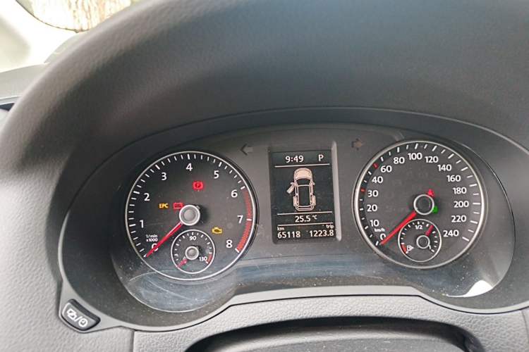 Used Volkswagen Sharan 2013 1.8TSI Standard Model Instrument Cluster