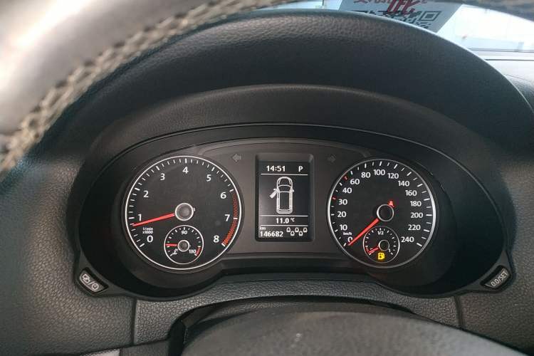 Used Volkswagen Sharan 2013 1.8TSI Standard Model Euro IV Instrument Cluster