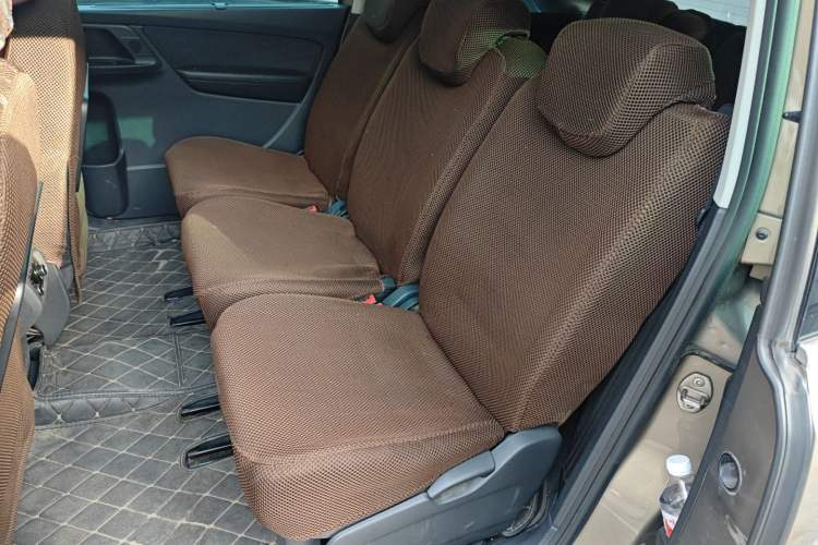 Used Volkswagen Sharan 2013 1.8TSI Standard Model Euro IV Interior 4