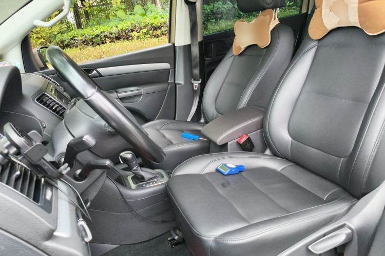 Used Volkswagen Sharan 2013 1.8TSI Standard Model Left Front Seat