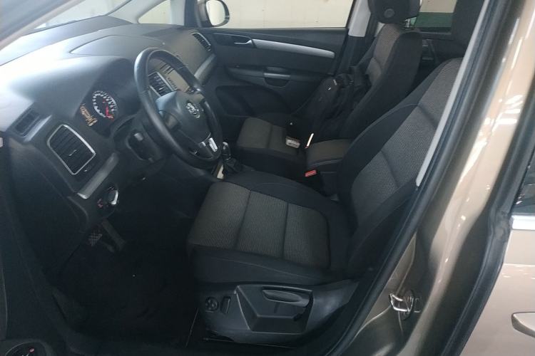 Used Volkswagen Sharan 2013 1.8TSI Standard Model Euro IV Left Front Seat